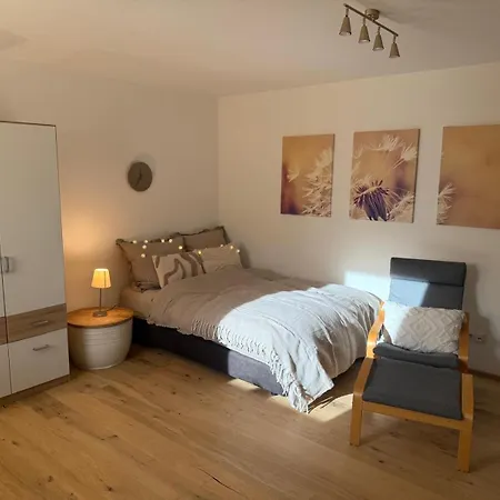 Boho Riverside Retreat 아파트 *
